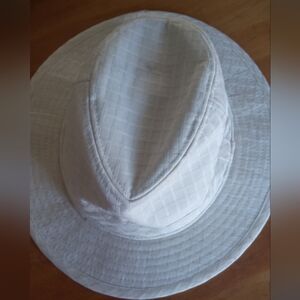 Il Gufo White Hat